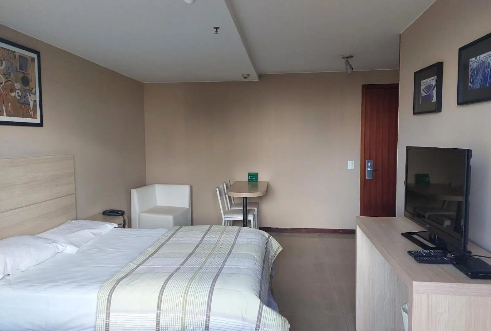 Flat Particular Hotel Saint Paul Brasília 0*,